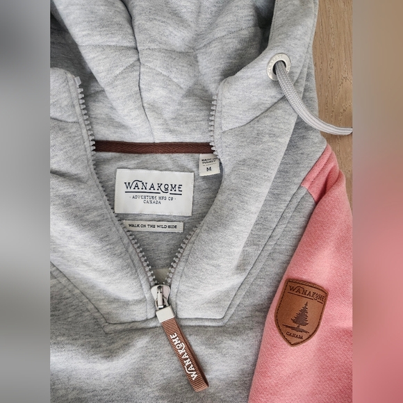 Wanakome Light Gray and Pink Hooded Pullover - Picture 2 of 4